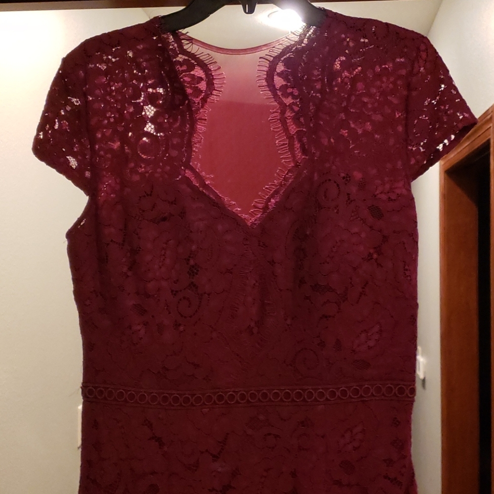 Dress - Picture 3 of 7